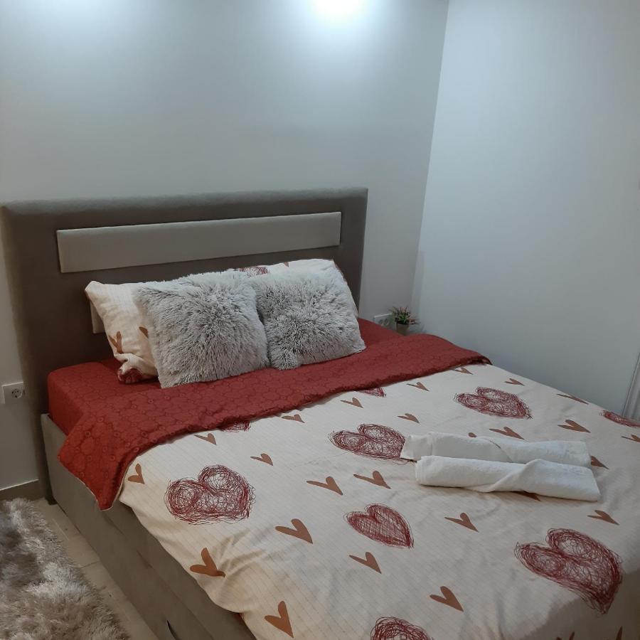Apartman Zivkovic Лесковац Екстериор снимка