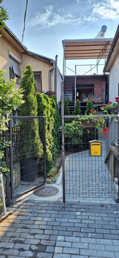 Apartman Zivkovic Лесковац Екстериор снимка