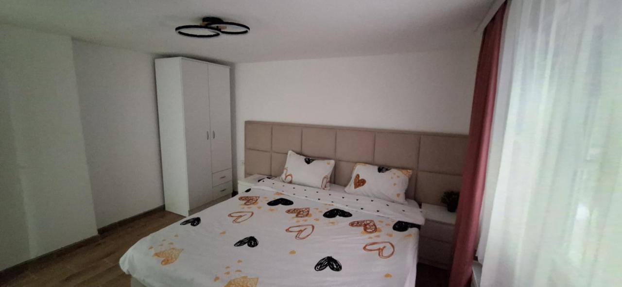 Apartman Zivkovic Лесковац Екстериор снимка